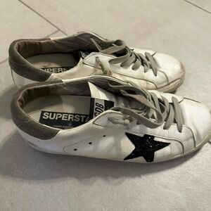Golden Goose Sneakers